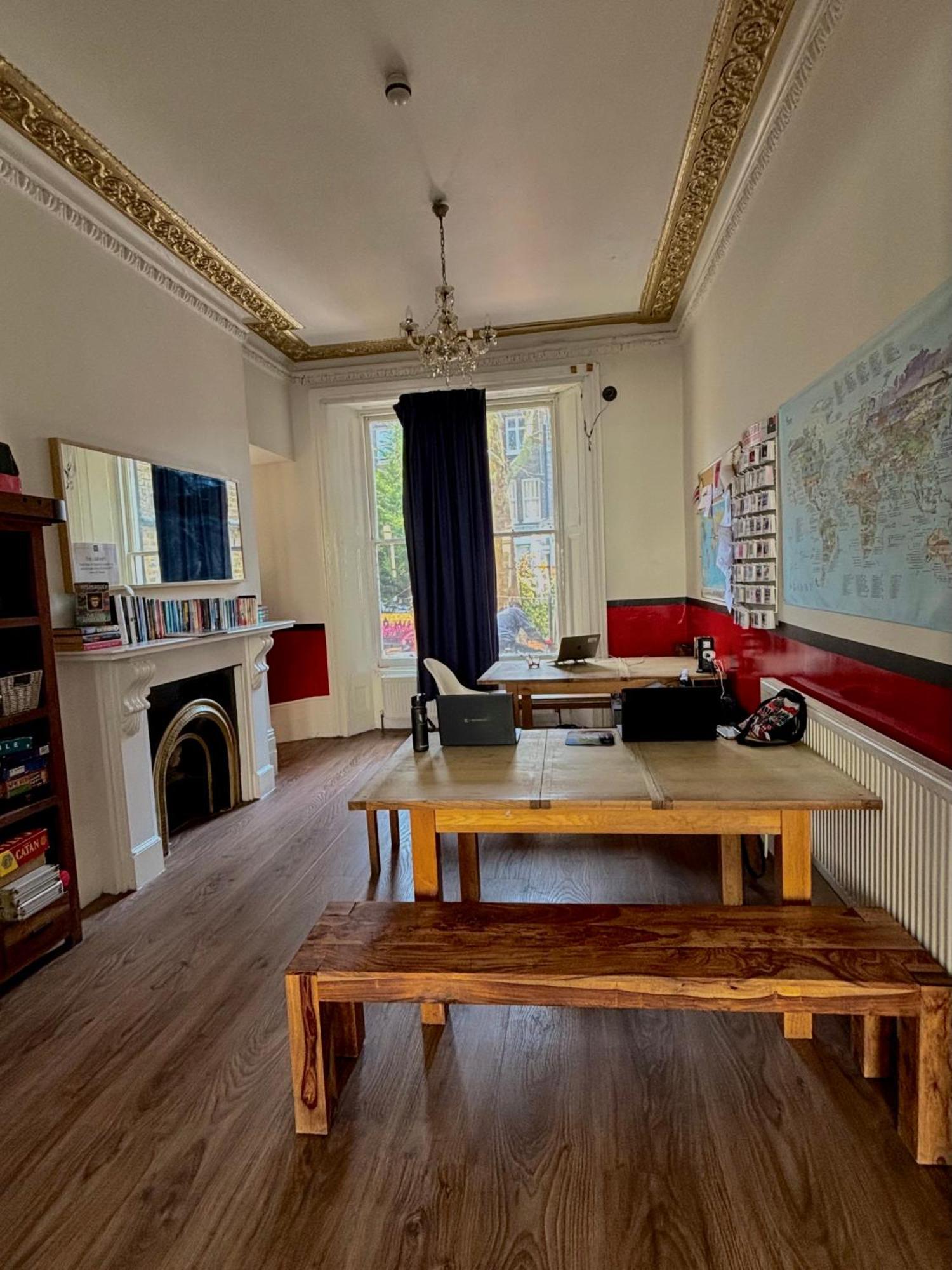 Ostello Saint Backpackers *